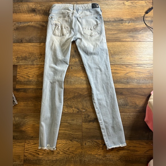 AMERICAN EAGLE JEANS. - Picture 2 of 4